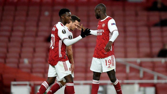 Pemain Arsenal saat merayakan gol ke gawang Dundalk FC dalam matchday 2 Liga Europa, di Emirates Stadium, Kamis (29/10/2020). Arsenal mengemas kemenangan telak atas Dundalk FC dengan skor 3-0.