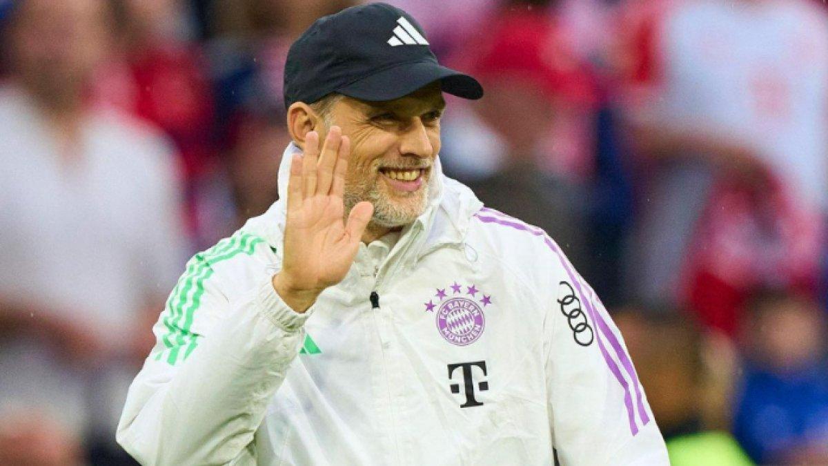 Pelatih Bayern Munchen, Thomas Tuchel pada pertandingan melawan Wolfsburg dalam lanjutan Liga Jerman 2023/2024 di Volkswagen Arena, 21 Desember 2023