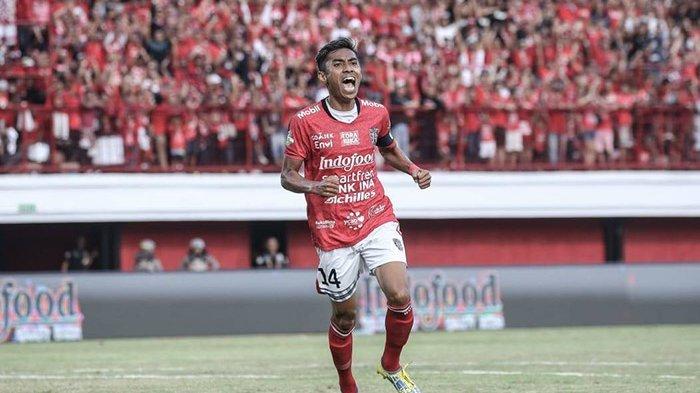 Kapten Bali United Fadil Sausu - Il Capitano Bali United Dapat APPI Award 2019, Fadil Sausu: Penghargaan Jadi Motivasi