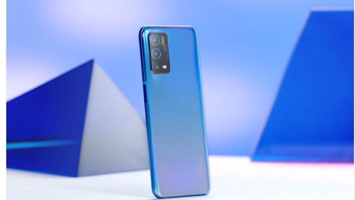 Foto Oppo A55, Oppo A55 dijual Rp 2 jutaan.