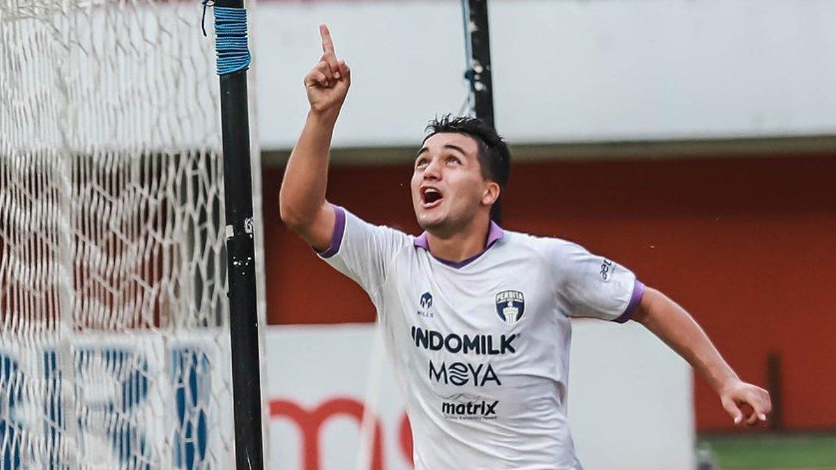 Potret gelandang asal Argentina milik Persita Tangerang, Ezequiel Vidal.