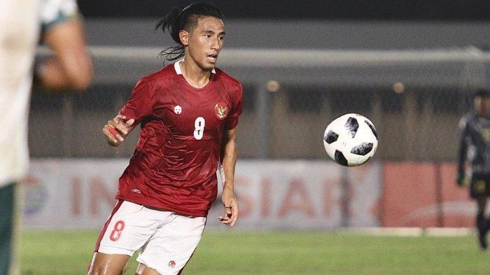 Hanif Sjahbandi saat membela Timnas Indonesia, dalam postingan Instagram pada 8 Maret 2021.
