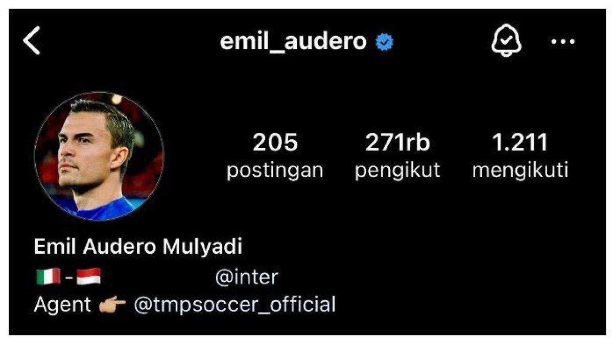 Penampakan bio instagram Emil Audero Mulyadi yang mendadak menyematkan bendera Indonesia. Emil Audero Mulyadi saat ini berstatus kiper Inter Milan yang dipinjam dari Sampdoria.
