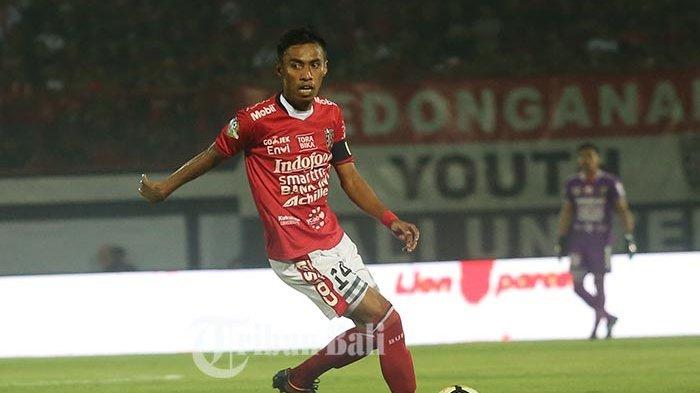 Kapten Bali United, Fadil Sausu dilaga kontra Persipura Jayapura berhasil cetak gol di Stadion Kapten I Wayan Dipta, Sabtu (10/6/2018).