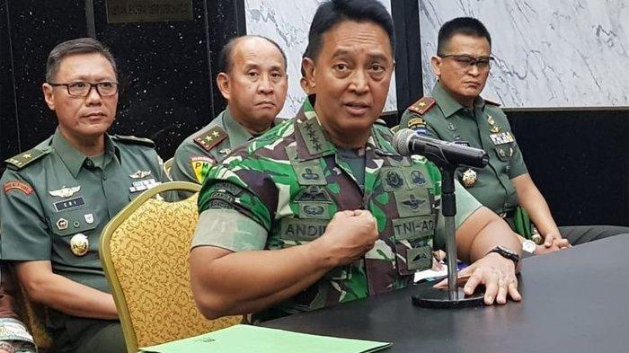 Kepala Staf TNI Angkatan Darat Jenderal Andika Perkasa saat memberikan keterangan pers soal Enzo Zenz Allie di Mabes TNI AD, Jalan Veteran, Jakarta Pusat, Selasa (13/8/2019).