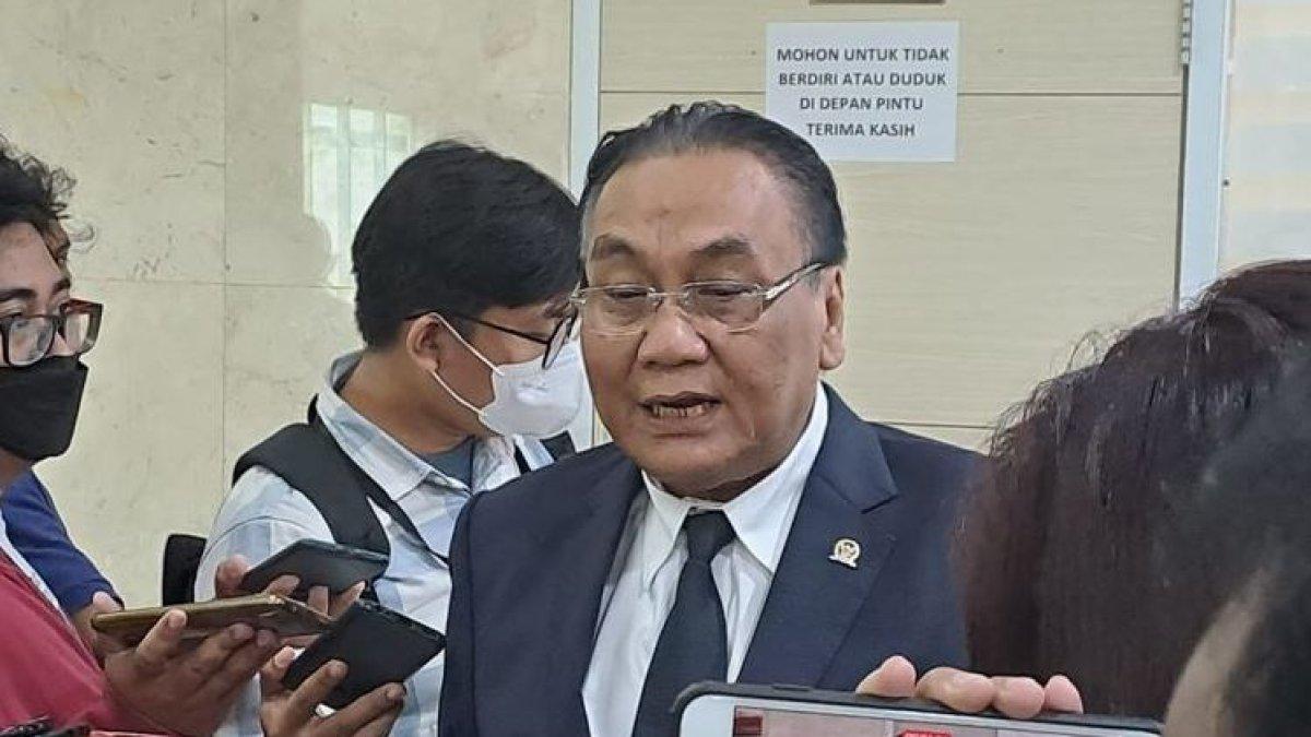 Ketua Komisi III DPR RI Bambang Wuryanto atau Bambang Pacul saat ditemui di Gedung DPR, Senayan, Jakarta Pusat, Senin (14/11/2022).
