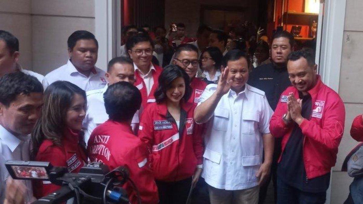Ketua Umum Partai Gerindra, Prabowo Subianto mendatangi Kantor DPP Partai Solidaritas Indonesia (PSI) di Jalan Wahid Hasyim, Tanah Abang, Jakarta, Rabu (2/8/2023).