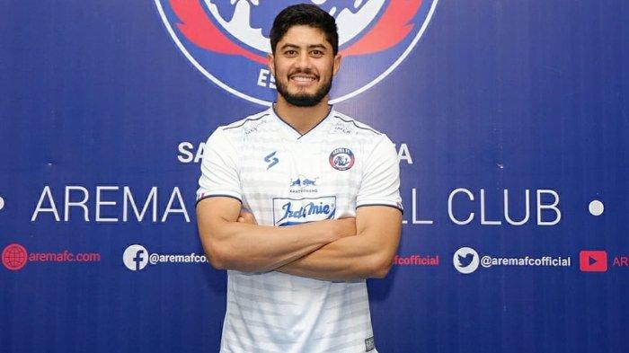 Kiper asing Arema FC, Adilson Maringa untuk gelaran Liga 1 2021.