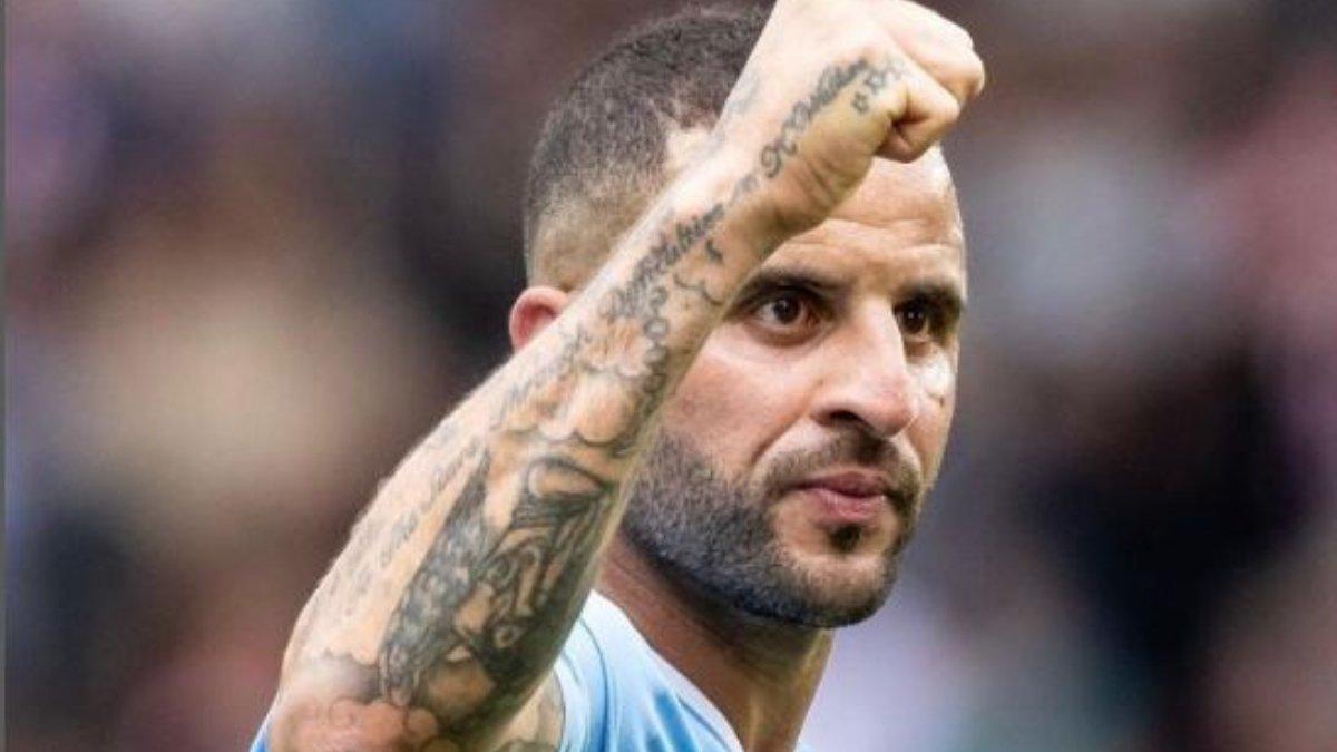 Walker saat bermain membela Manchester City