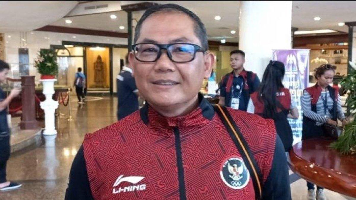 Manajer Timnas Indonesia, Sumardji saat ditemui di Hotel Phnom Penh, Kamboja, Sabtu (13/5/2023).