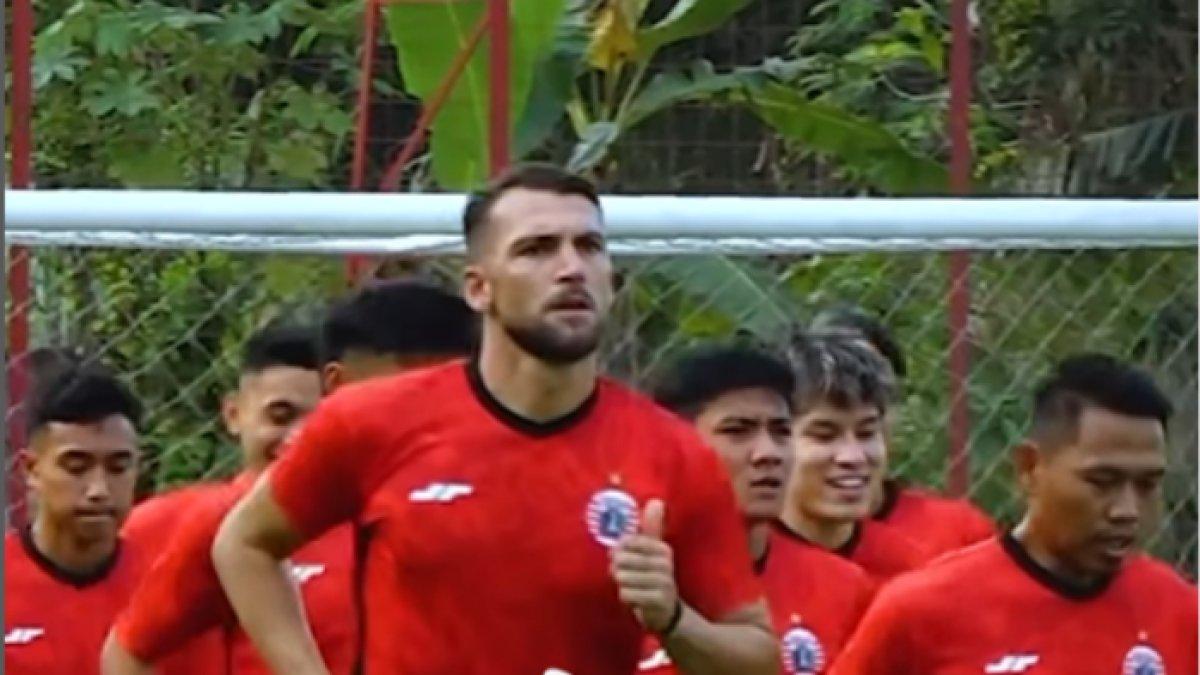 Marko Simic sudah langsung gabung latihan Persija Jakarta jelang Liga 1 2023.