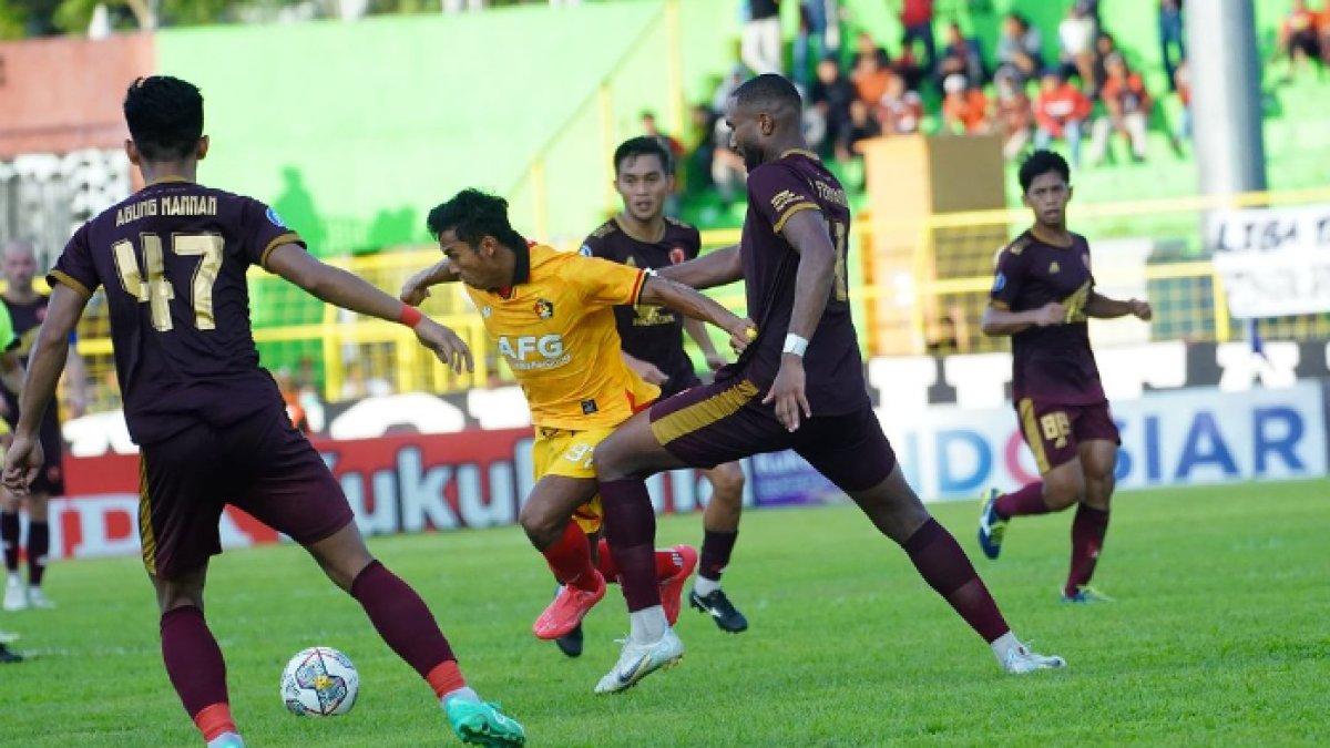 Mohammad Khanafi striker Persik Kediri jebolan Liga 3 pelibas Persib Bandung dan Persija Jakarta.