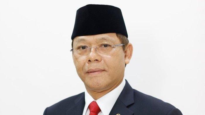 Muhamad Mardiono.