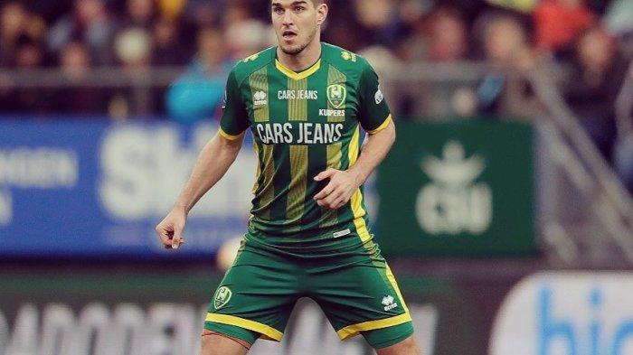 Pemain asal Belanda, Nick Kuipers saat memperkuat ADO Den Haag.