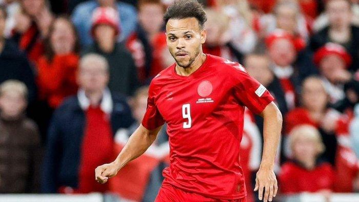 Pemain Timnas Denmark Martin Braithwaite