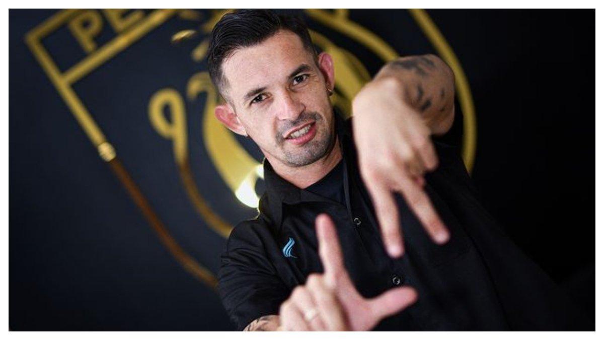 Silvio Escobar resmi direkrut oleh Persela Lamongan untuk memperkuat lini depan dalam mengarungi Liga 2 2023/2024.