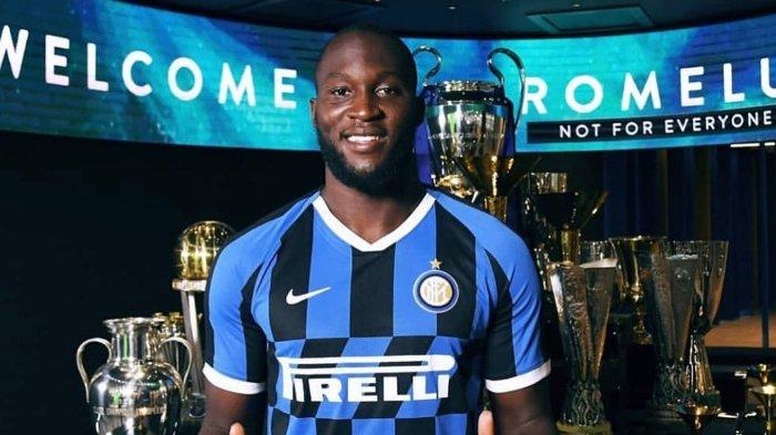 Romelu Lukaku saat mengenakan seragam Inter Milan.