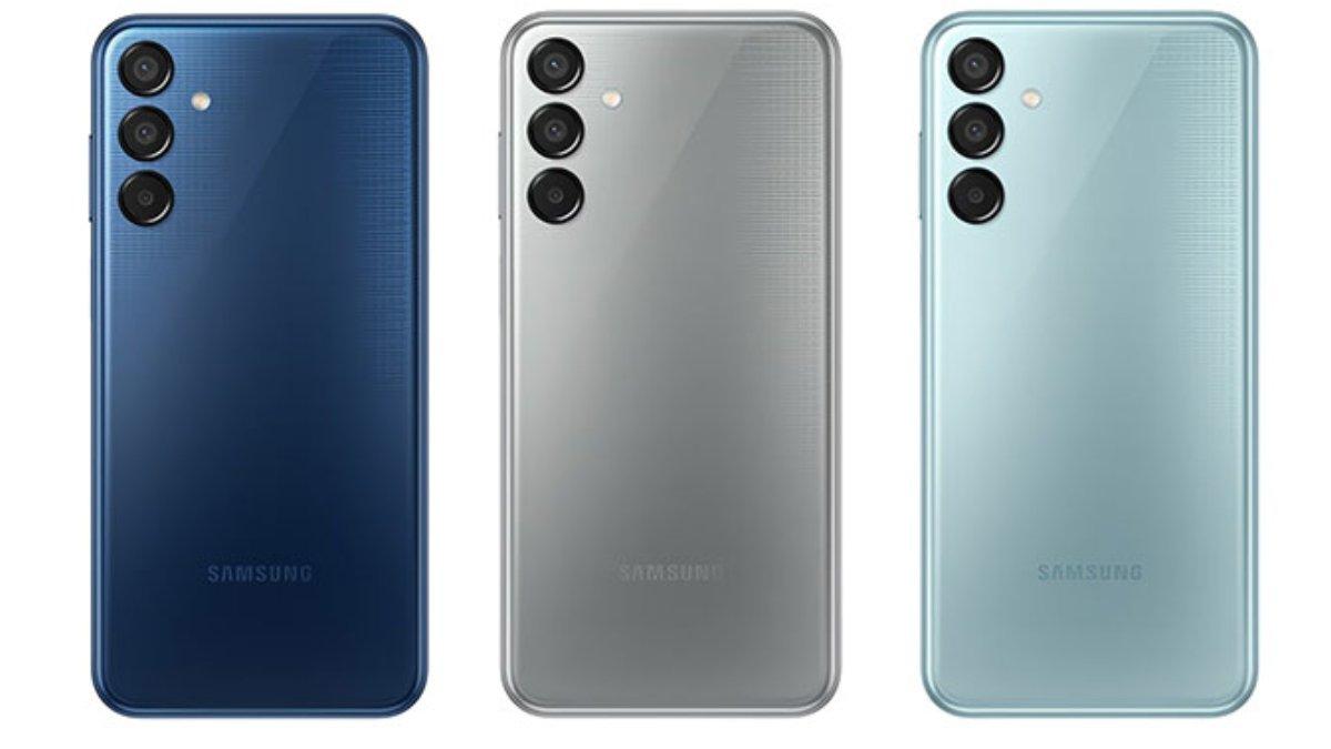Samsung Galaxy M15 5G: Dark Blue, Gray, dan Light Blue.