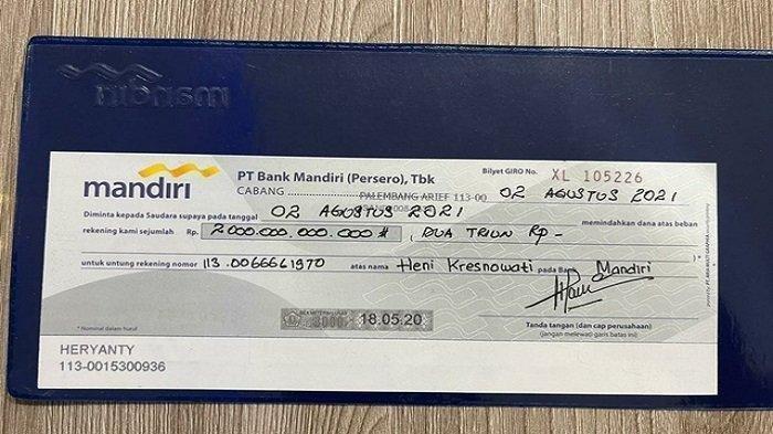 Selembar biro gilyet Bank Mandiri cabang Palembang Arief bertuliskan nilai Rp 2 triliun dengan pemilik rekening a/n Heryanty, beredar di media sosial. Sumbangan ini ternyata hoaks, uangnya tak pernah ada.