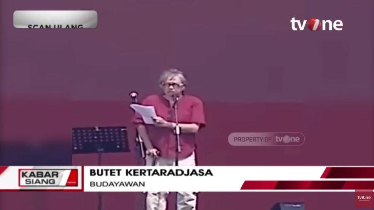 Seniman Butet Kartaredjasa baru-baru ini menuai kontroversi karena pantun yang ia lontarkan dalam acara peringatan Bulan Bung Karno (BBK) di Stadion Utama Gelora Bung Karno (SUGBK), Jakarta Pusat (Jakpus), Sabtu 24 Juni 2023.