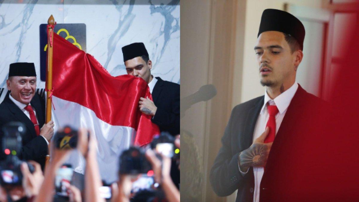 Momen Shayne Pattynama seusai menjalani sumpah sebagai warga negara Indonesia, Selasa (24/1/2023). Persib Bandung dan PSIS Semarang yakin tak tertarik Shayne Pattynama?
