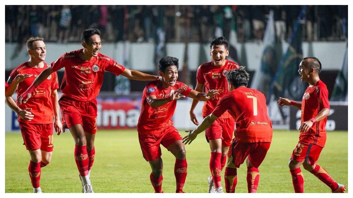 Potret kebahagiaan tim Macan Kemayoran saat berhasil mengalahkan PSS Sleman dalam Liga 1 2023, Jumat (4/8/2023).