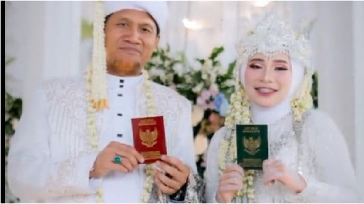 usia 34 tahun antara pe