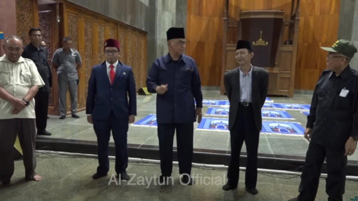 Tangkapan layar video momen Tim Investigasi Pemprov Jawa Barat bersilaturahmi ke Ponpes Al Zaytun, Indramayu.