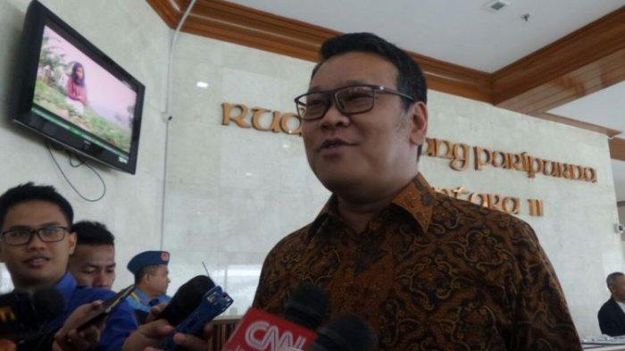 Wakil Sekretaris Jenderal PDI-P Eriko Sutarduga di Kompleks Parlemen, Senayan, Jakarta, Rabu (15/11/2017).