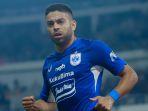 Vitinho-saat-PSIS-Melawan-Persija-di-Pekan-ke-17-Liga-1-2023.jpg